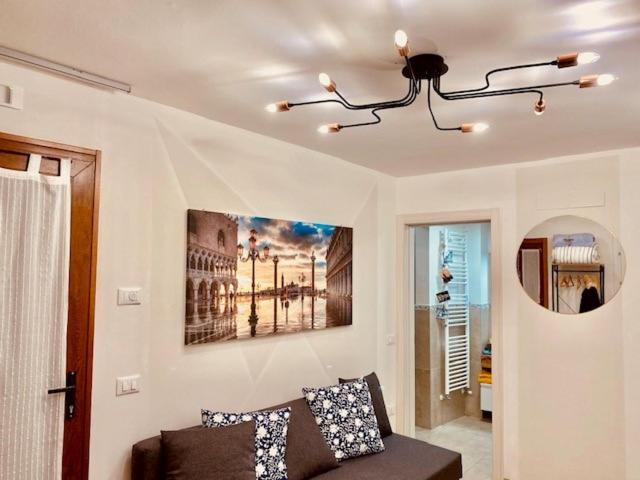 Casabella Chioggia Casa Indipendente Con Corte ภายนอก รูปภาพ