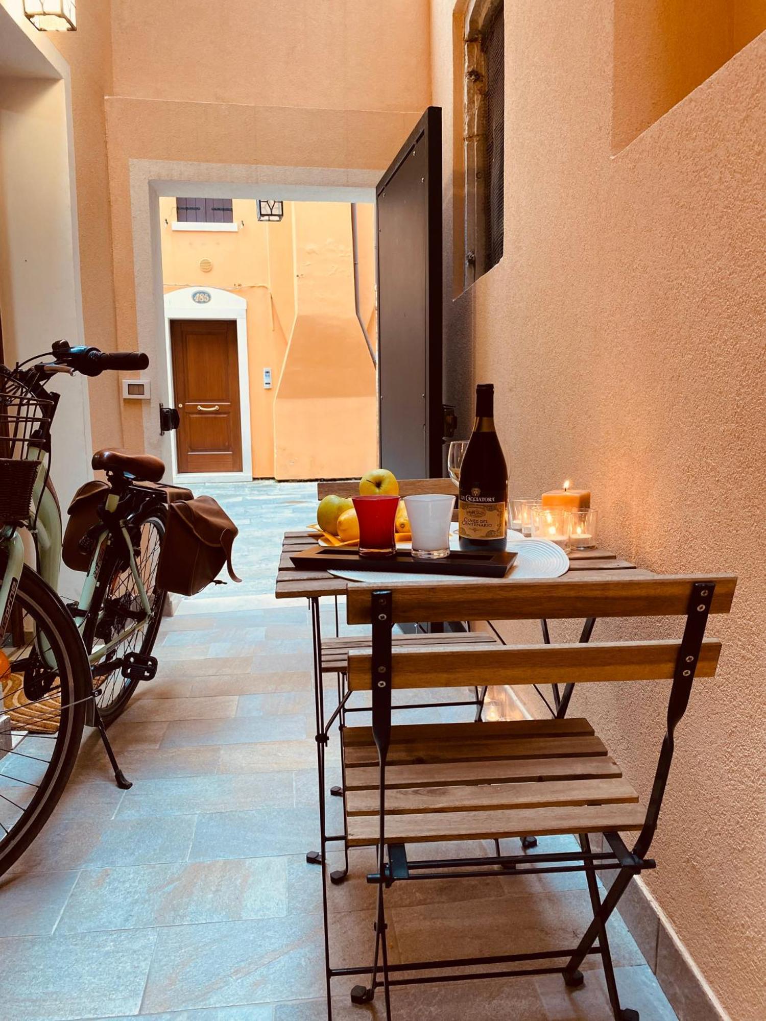 Casabella Chioggia Casa Indipendente Con Corte ภายนอก รูปภาพ