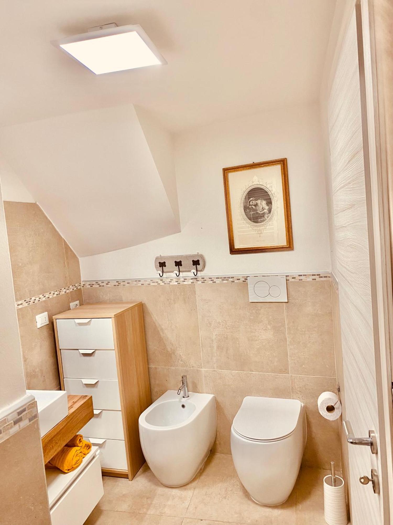 Casabella Chioggia Casa Indipendente Con Corte ภายนอก รูปภาพ