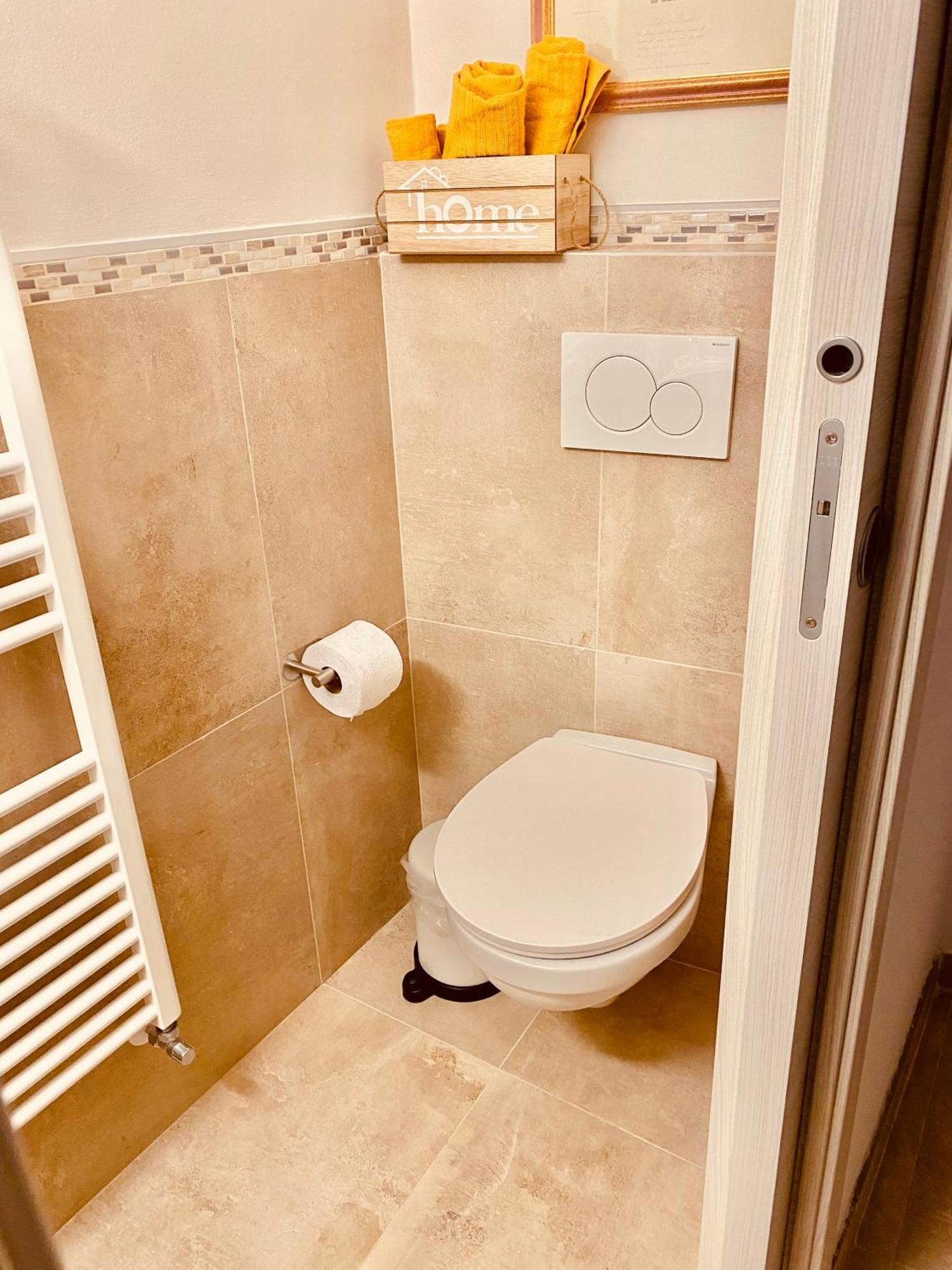 Casabella Chioggia Casa Indipendente Con Corte ภายนอก รูปภาพ