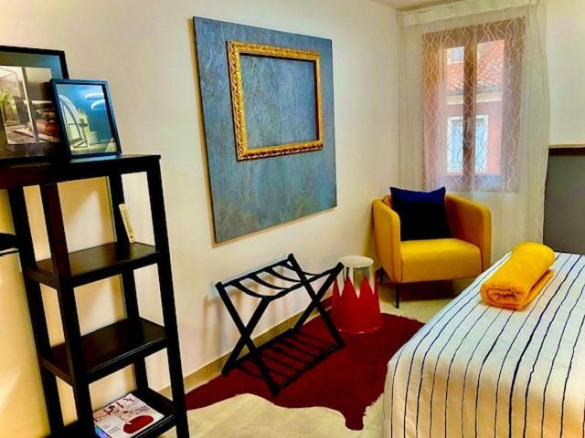 Casabella Chioggia Casa Indipendente Con Corte ภายนอก รูปภาพ