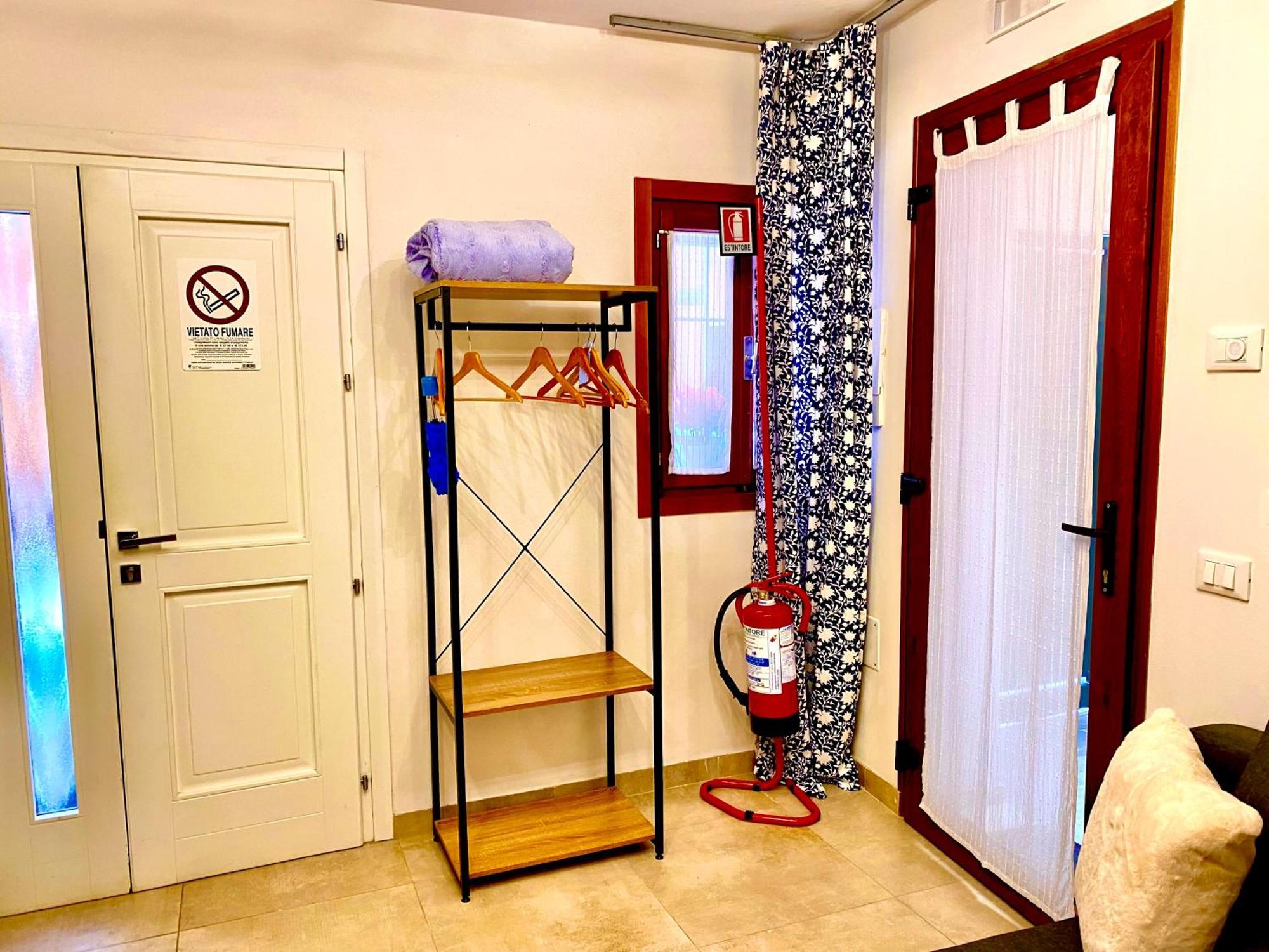 Casabella Chioggia Casa Indipendente Con Corte ภายนอก รูปภาพ